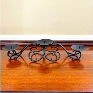 Southern Living at Home - RED MOUNTAIN Iron Triple Swirl Candle Holder